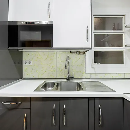 شقة Cozy Terrace In Eixample برشلونة
