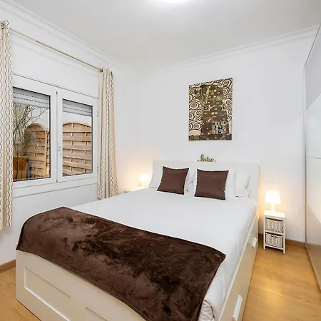 Cozy Terrace In Eixample Апартаменты *